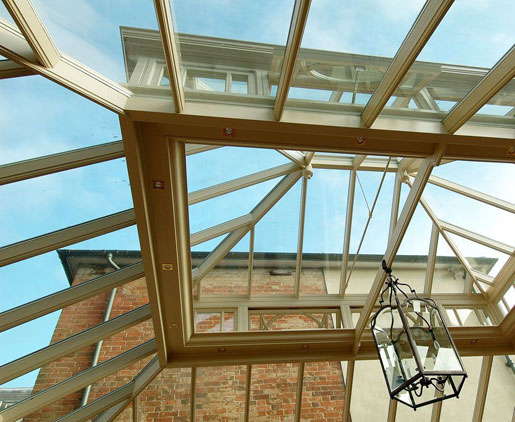 Made-to-measure pitched roof lantern